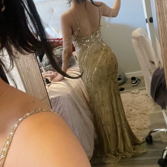 sherri hill #53610 gold prom dress. - Picture 5 of 5